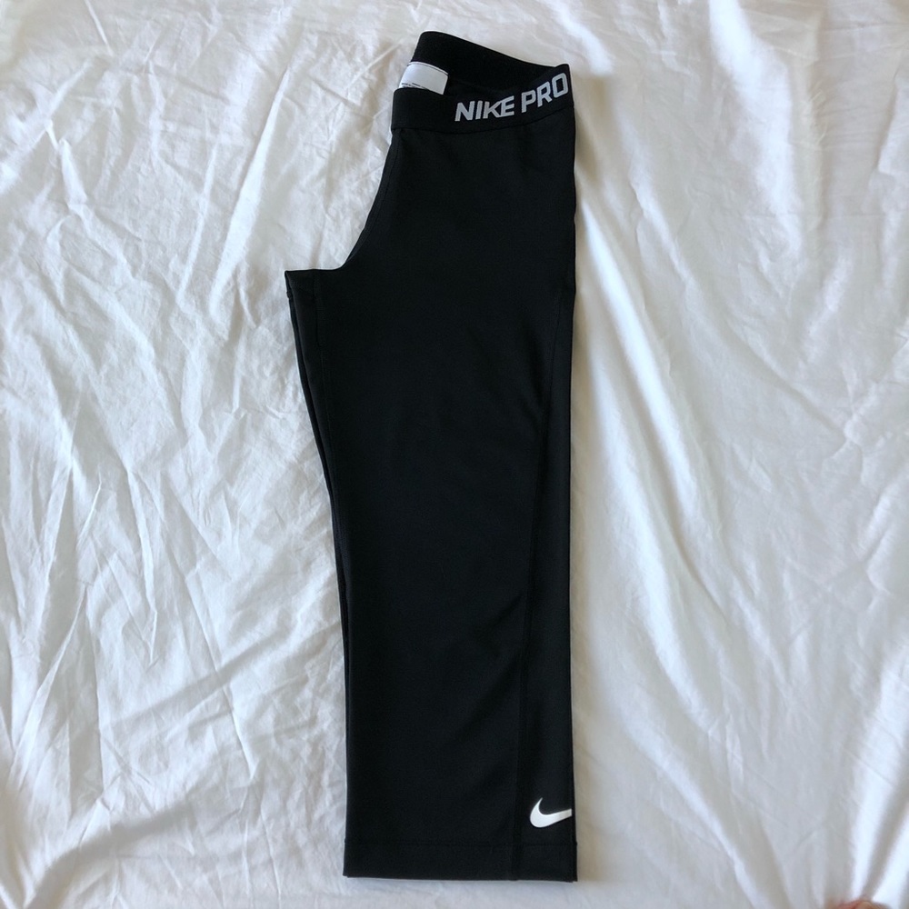 Nike Pro workout pant, black, M